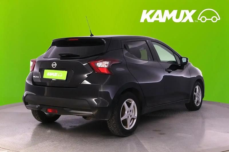 Käytetty Nissan Micra N-Connecta 90 HP (66 kW) 2018 Musta Sedan