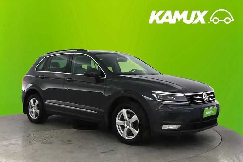 Hopea / harmaa Käytetty 2017 VW Tiguan Comfortline Katumaasturi | 15 700 € (Hieman kallis) - Kuva 1/4
