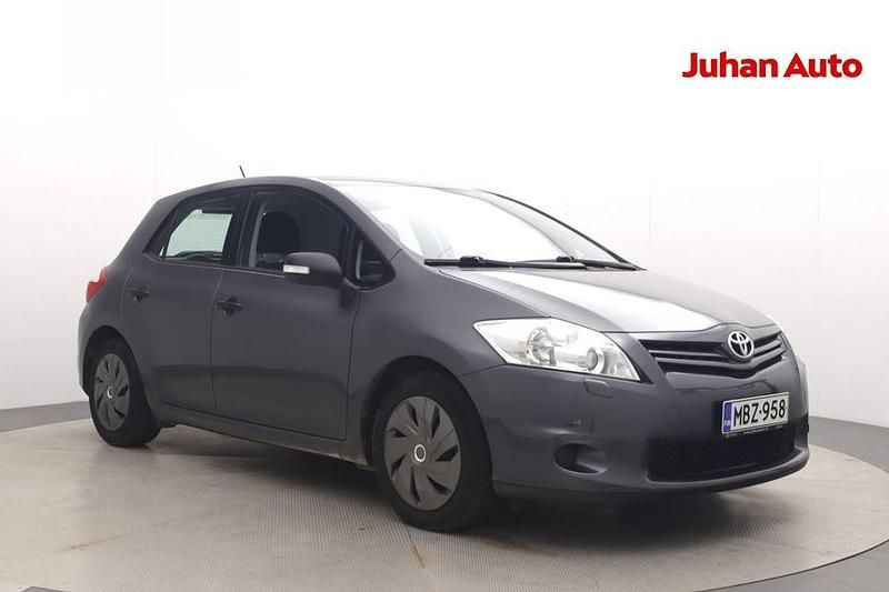 Harmaa Käytetty 2010 Toyota Auris Terra Viistoperä | 6 390 € (Perustarjous) - Kuva 1/4