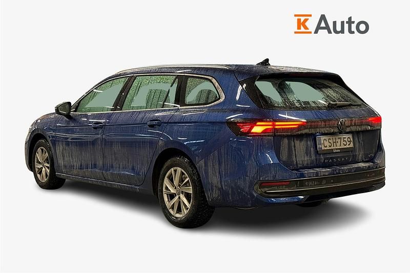 Käytetty VW Passat Comfortline 148 HP (108 kW) 2024 Sininen Farmari