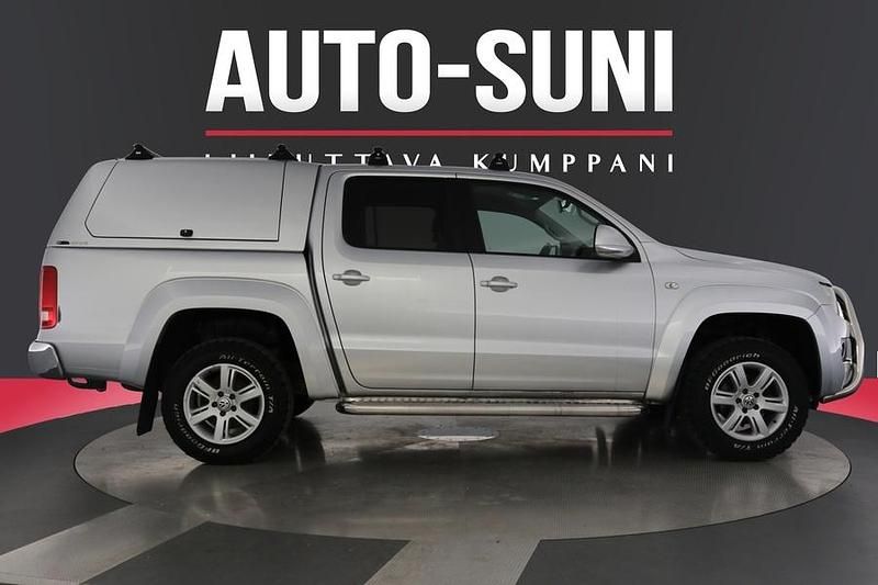 Käytetty VW Amarok 163 HP (119 kW) 2011 Hopea Nouto