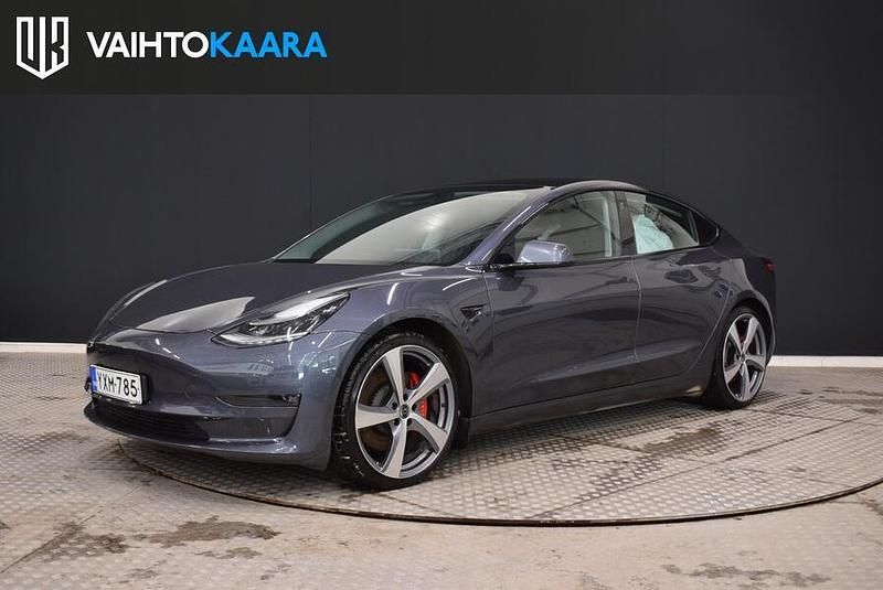 Käytetty Tesla Model 3 Performance 339 kW (462 HP) 2020 Sedan