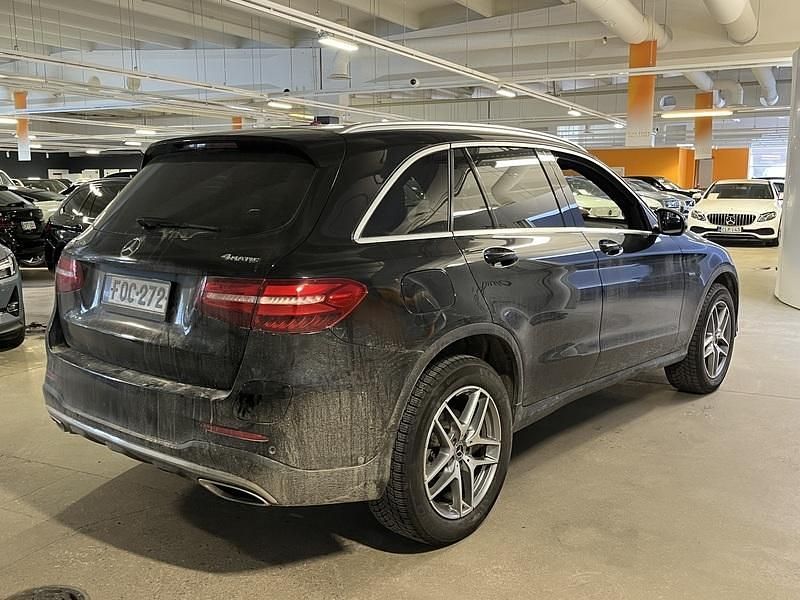 Käytetty Mercedes GLC350 Business 211 HP (155 kW) 2018 Katumaasturi