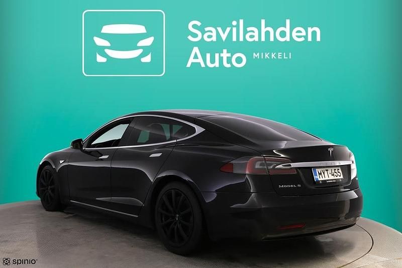 Käytetty Tesla Model S 310 kW (422 HP) 2016 Musta Viistoperä