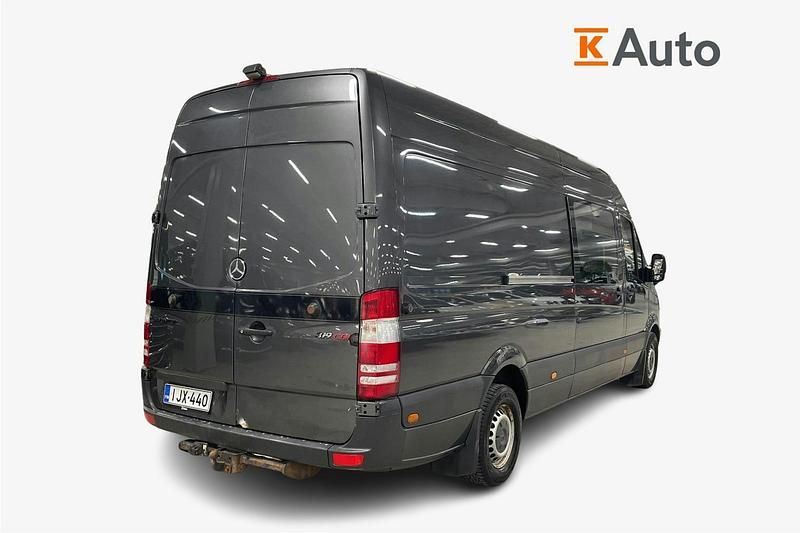 Käytetty Mercedes Sprinter 188 HP (138 kW) 2012 Harmaa Van