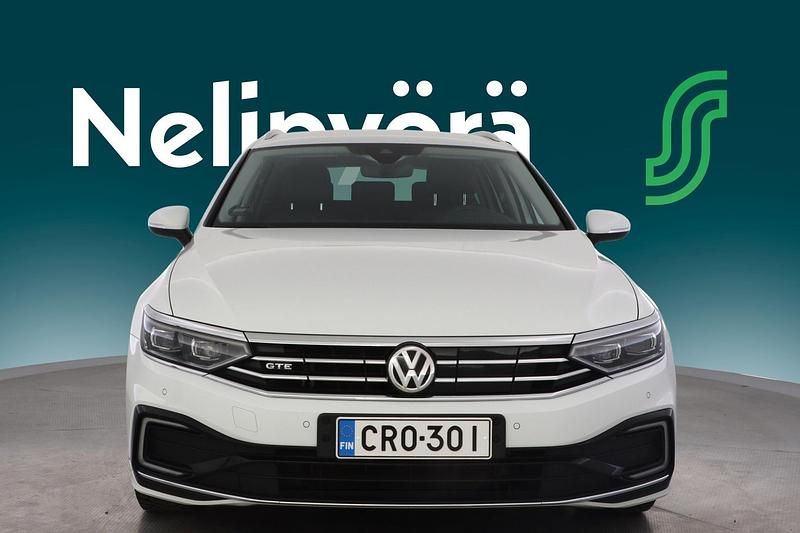 Käytetty VW Passat GTE 218 HP (160 kW) 2020 Valkoinen Farmari