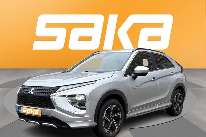 Käytetty Mitsubishi Eclipse Cross Instyle 185 HP (136 kW) 2022 Katumaasturi