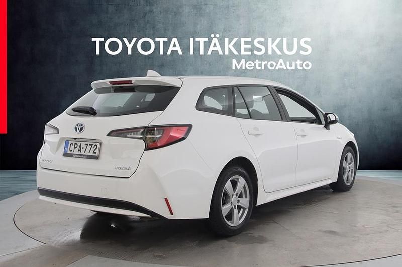 Käytetty Toyota Corolla Active 122 HP (89 kW) 2020 Valkoinen Farmari