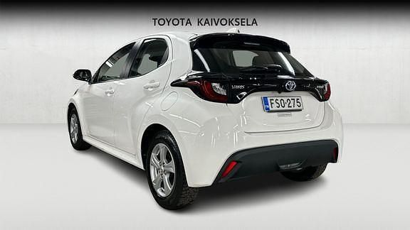 Käytetty Toyota Yaris Active 114 HP (83 kW) 2023 Valkoinen Viistoperä