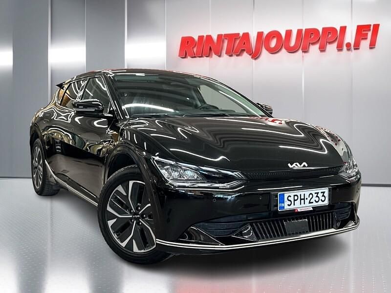 Musta Käytetty 2023 Kia EV6 Katumaasturi | 24 140 € (Supertarjous) - Kuva 1/3