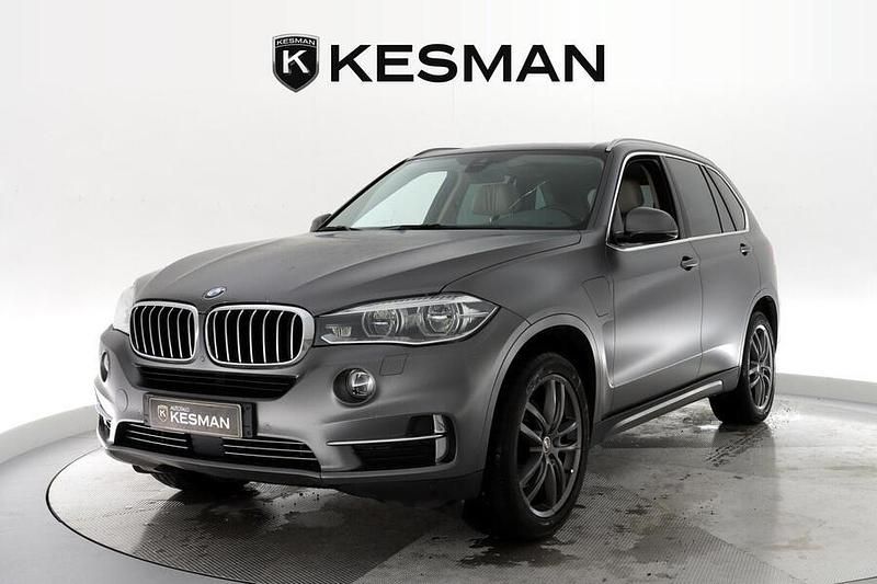 Käytetty BMW X5 245 HP (180 kW) 2015 Katumaasturi
