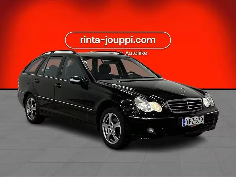 Käytetty Mercedes C180 Avantgarde 143 HP (105 kW) 2006 Farmari