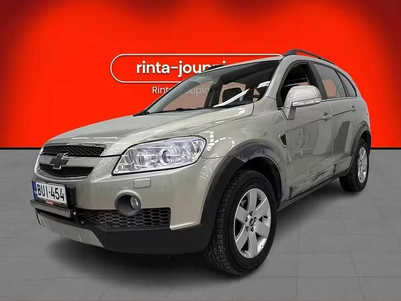Käytetty 2007 Chevrolet Captiva LT Katumaasturi | 7 990 € - Kuva 1/4