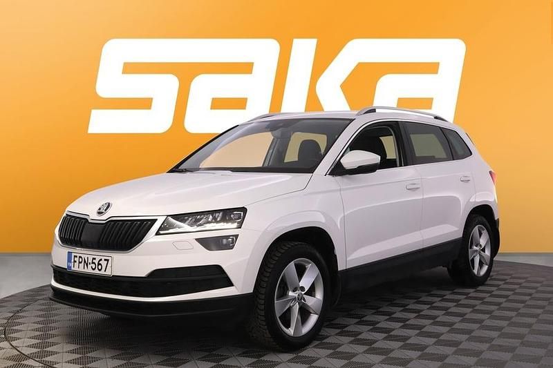 Käytetty Skoda Karoq Business Line 150 HP (110 kW) 2020 Katumaasturi