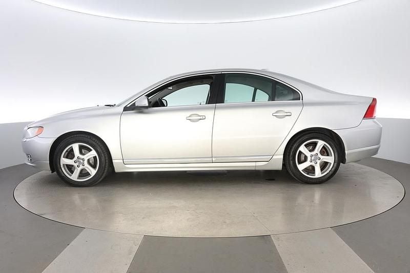 Käytetty Volvo S80 Momentum 163 HP (119 kW) 2012 Sedan