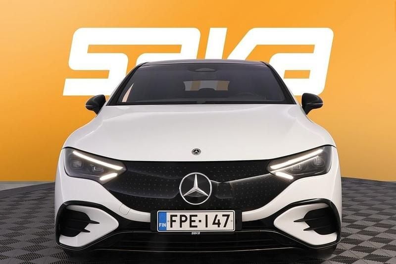 Käytetty Mercedes EQE350 AMG 214 kW (292 HP) 2022 Sedan