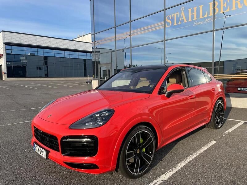 Käytetty 2020 Porsche Cayenne E-Hybrid Coupe Coupe - kaksiovinen | 79 800 € - Kuva 1/4