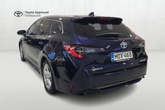Käytetty Toyota Corolla Edition 184 HP (135 kW) 2022 8x8 Farmari