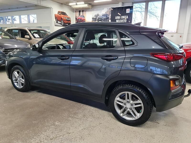 Käytetty Hyundai Kona Comfort 177 HP (130 kW) 2018 Harmaa Katumaasturi