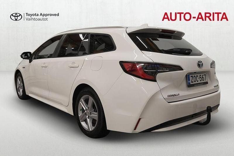 Käytetty Toyota Corolla Active 122 HP (89 kW) 2022 Valkoinen Farmari