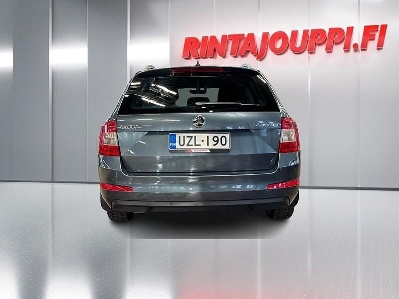 Käytetty Skoda Octavia Style 150 HP (110 kW) 2016 Viistoperä