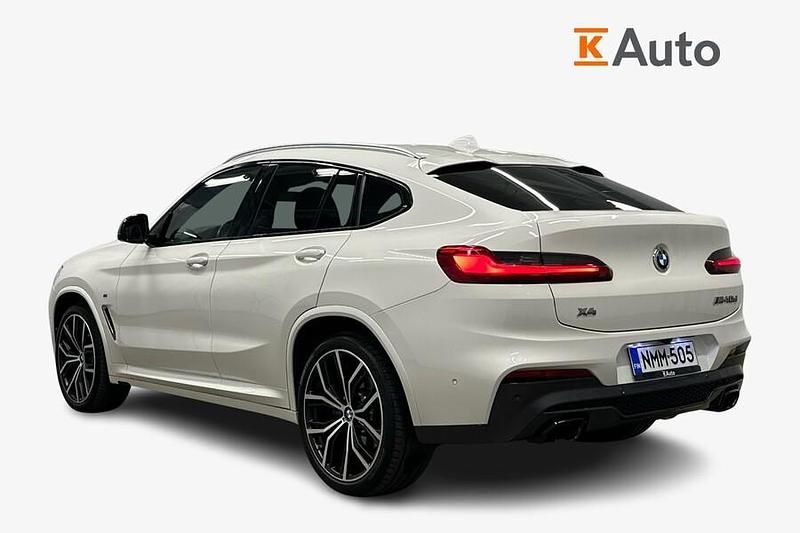 Käytetty BMW X4 M Performance 340 HP (250 kW) 2021 Valkoinen Katumaasturi