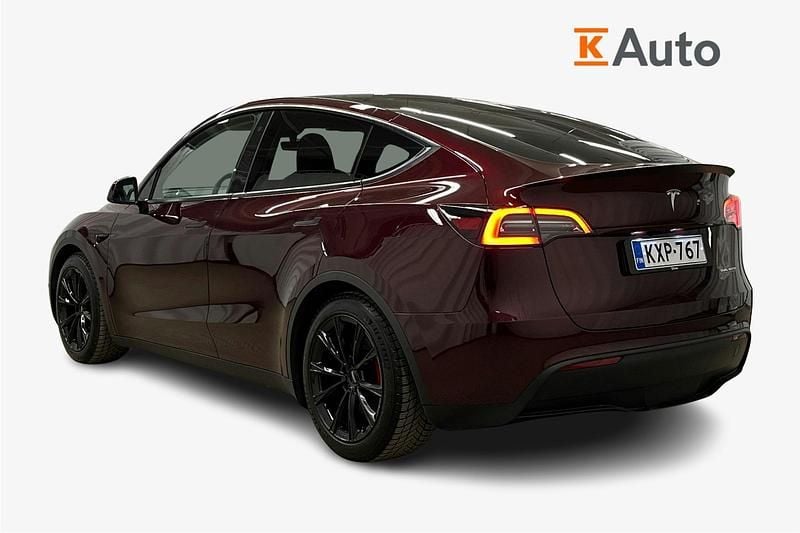 Käytetty Tesla Model Y Performance 336 kW (457 HP) 2024 Punainen Katumaasturi
