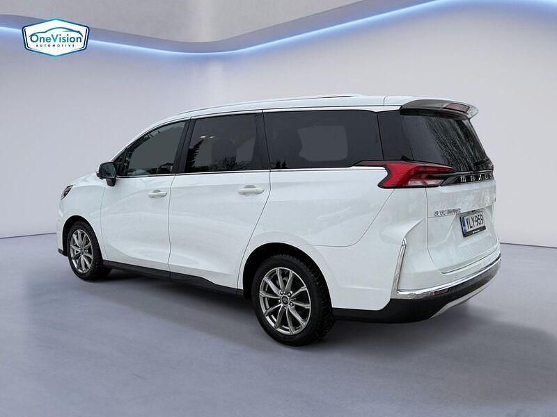 Käytetty Maxus EG50 130 kW (177 HP) 2024 Farmari