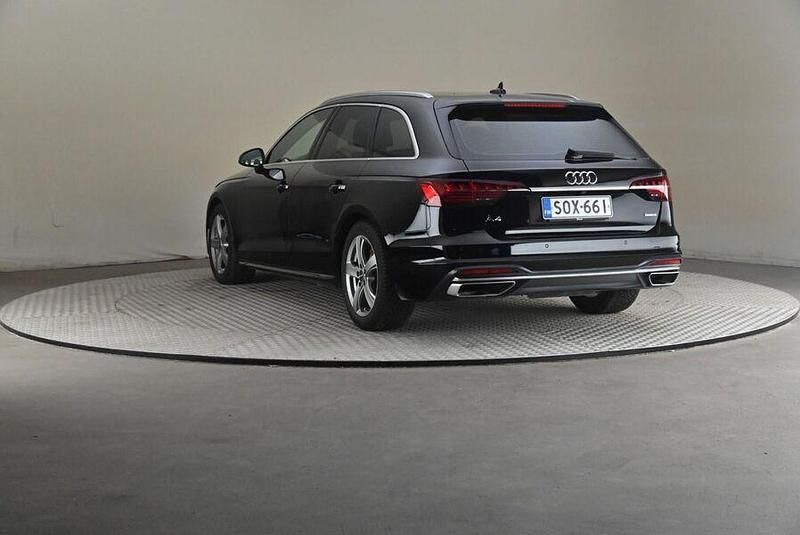 Käytetty Audi A4 Advanced Plus 204 HP (150 kW) 2022 Farmari