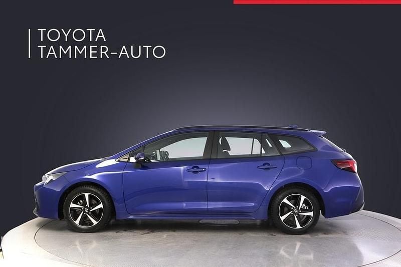 Käytetty Toyota Corolla Active 140 HP (102 kW) 2024 Sininen Farmari