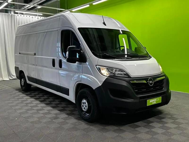 Valkoinen Käytetty 2022 Opel Movano Edition Van | 19 900 € (Perustarjous) - Kuva 1/4