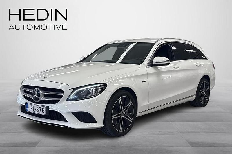 Valkoinen Käytetty 2020 Mercedes C300e Avantgarde Edition Farmari | 20 350 € (Perustarjous) - Kuva 1/3