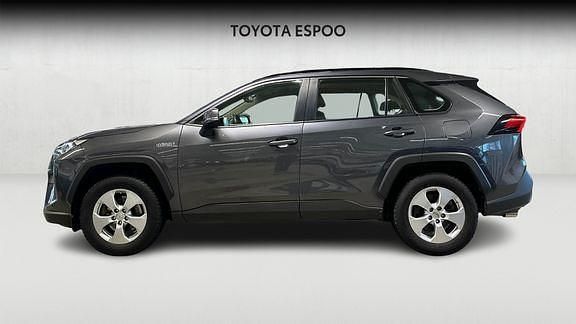 Käytetty Toyota RAV4 Active 176 HP (129 kW) 2021 Harmaa Katumaasturi
