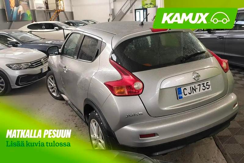 Käytetty Nissan Juke Acenta 117 HP (86 kW) 2014 Hopea / harmaa Katumaasturi