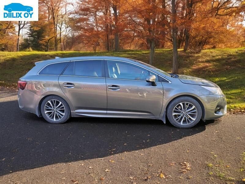 Käytetty Toyota Avensis Business Edition 143 HP (105 kW) 2016 Farmari