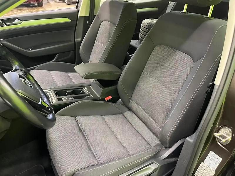 Käytetty VW Passat Comfortline 125 HP (91 kW) 2018 Ruskea Farmari