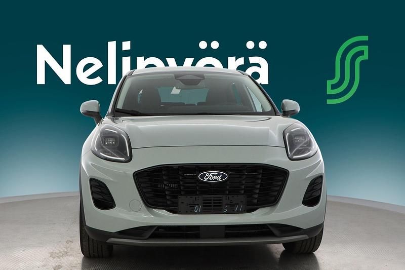 Käytetty Ford Puma Titanium 125 HP (91 kW) 2024 Katumaasturi