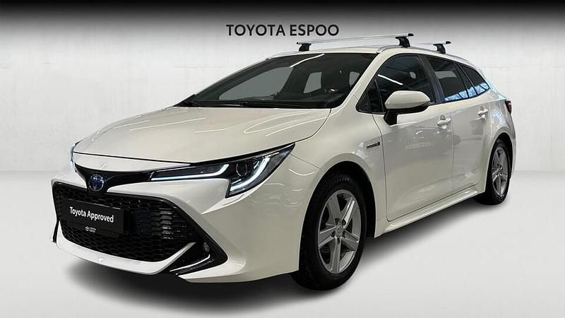 Käytetty Toyota Corolla Active 122 HP (89 kW) 2021 Valkoinen Farmari