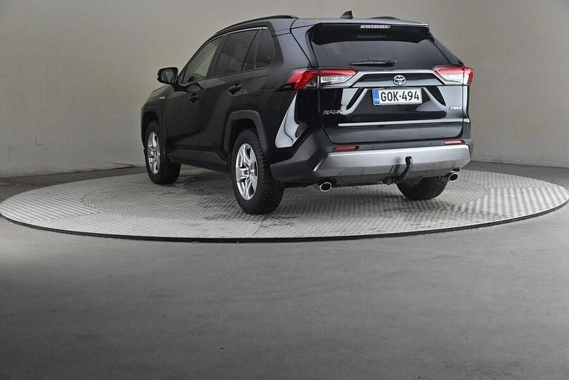 Käytetty Toyota RAV4 Hybrid Business Edition 178 HP (130 kW) 2020 Katumaasturi
