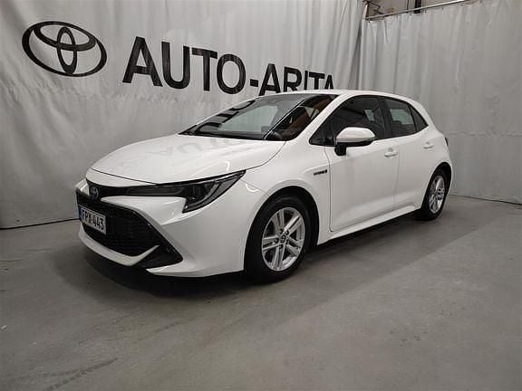 Valkoinen Käytetty 2020 Toyota Corolla Active Viistoperä | 19 400 € (Perustarjous) - Kuva 1/4
