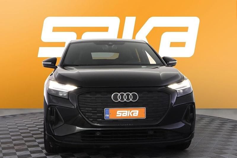 Käytetty Audi Q4 Sportback e-tron S-Line 219 kW (299 HP) 2022 Katumaasturi