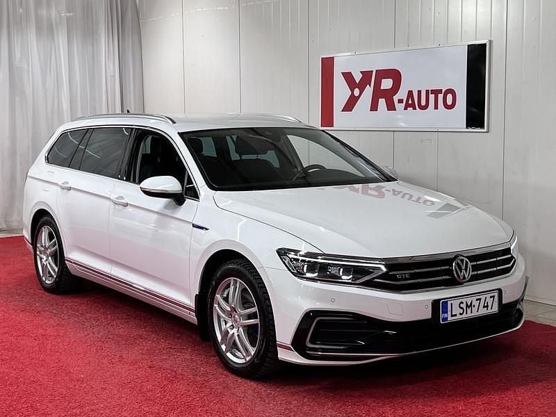 Käytetty VW Passat GTE 218 HP (160 kW) 2020 Farmari