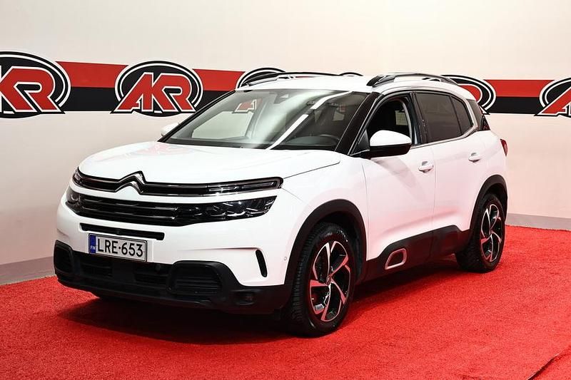 Käytetty Citroën C5 Aircross Comfort 131 HP (96 kW) 2022 Valkoinen Katumaasturi