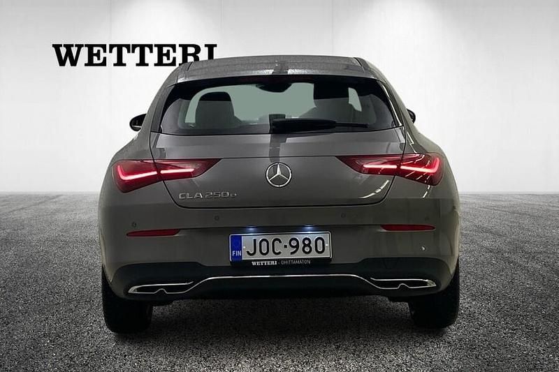 Uusi Mercedes CLA250e Edition 163 HP (119 kW) 2025 Harmaa Sedan