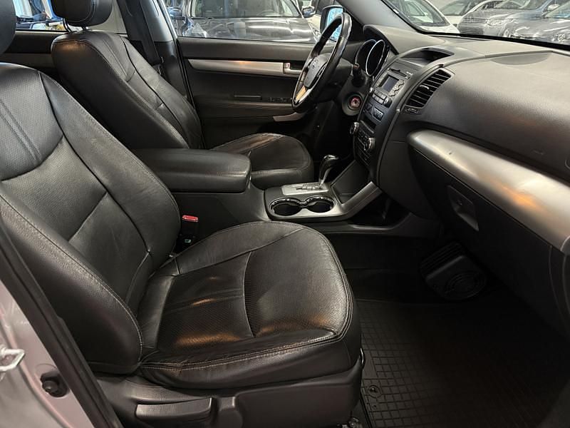 Käytetty Kia Sorento EX 197 HP (144 kW) 2010 Katumaasturi