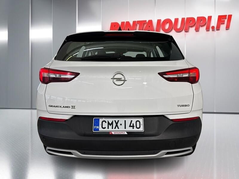 Käytetty Opel Grandland X Innovation 181 HP (133 kW) 2020 Katumaasturi
