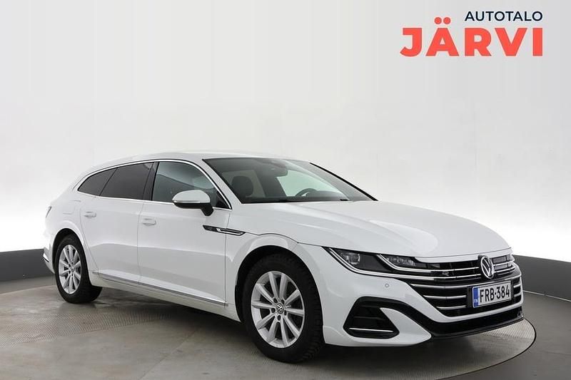 Käytetty VW Arteon R-line 218 HP (160 kW) 2021 Valkoinen Farmari