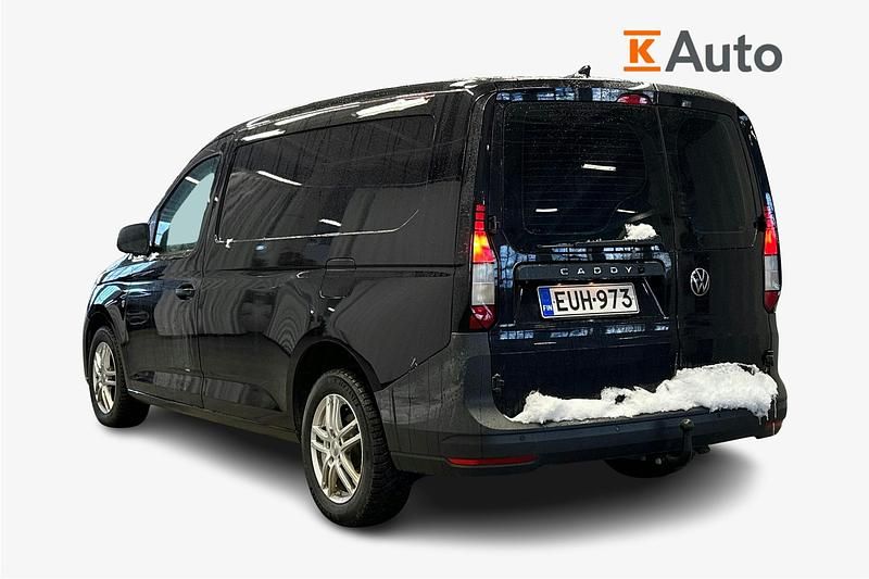 Käytetty VW Caddy Maxi Pro 102 HP (75 kW) 2022 Musta Tila-auto