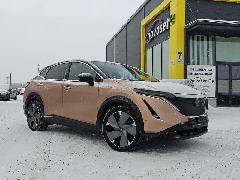 Käytetty Nissan Ariya Evolve 177 kW (242 HP) 2022 Ruskea Katumaasturi