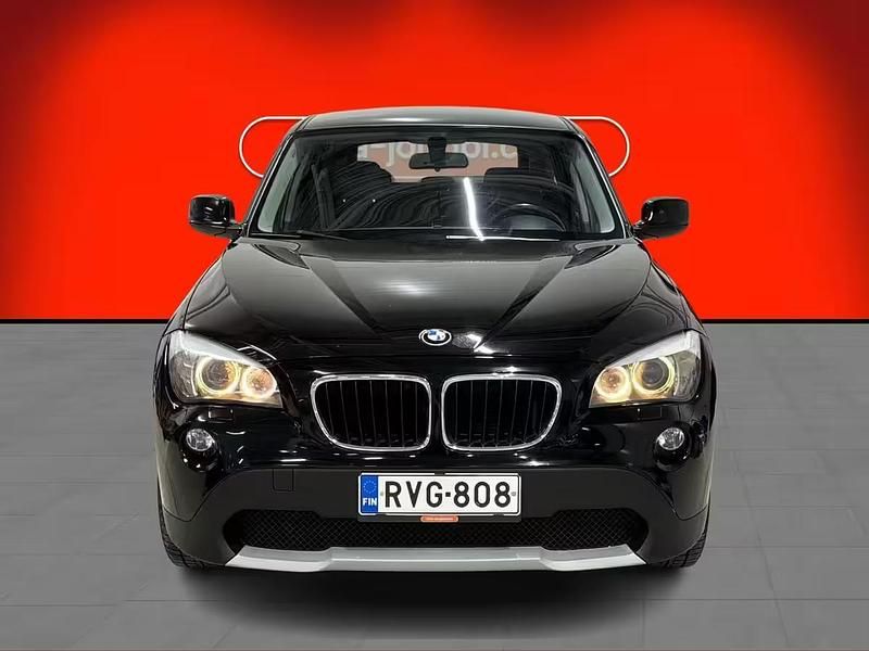 Käytetty BMW X1 2010 Katumaasturi
